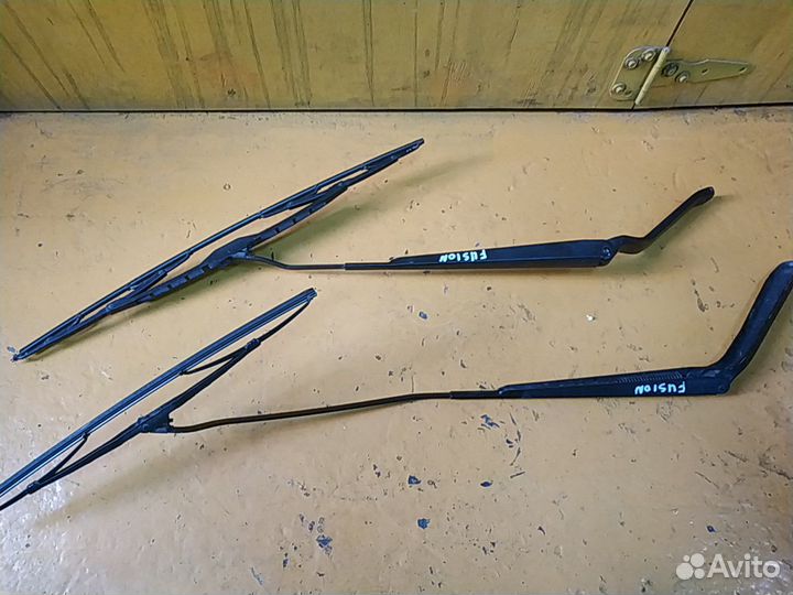 Поводок стеклоочистителя форд фьюжен 2006г.в