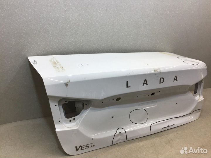 Крышка багажника, VAZ LADA Vesta 2015 8450039387