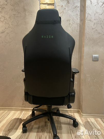 Игровое кресло Razer