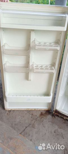 Холодильник на запчасти