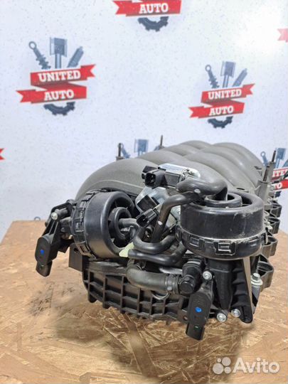 Коллектор впускной Ford Mustang 5.0 GT 2017