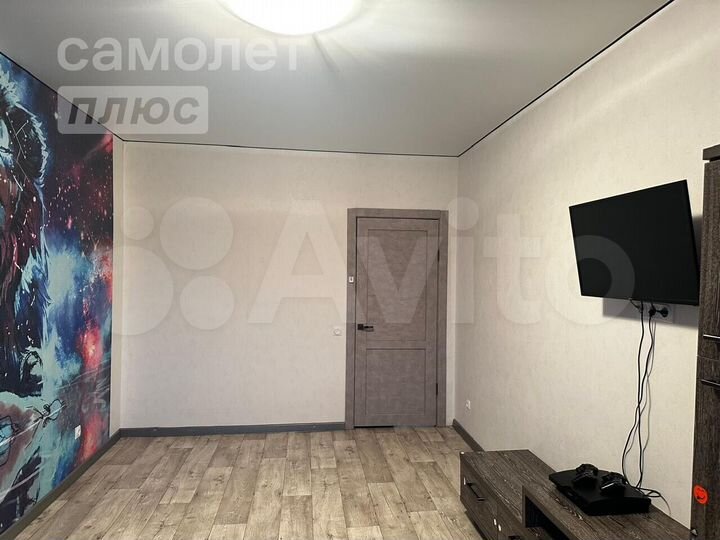 3-к. квартира, 80 м², 17/17 эт.