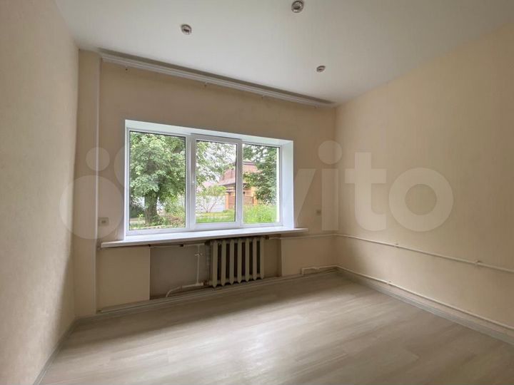 2-к. квартира, 42 м², 1/2 эт.