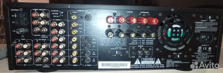 Ресивер Arcam AVR100