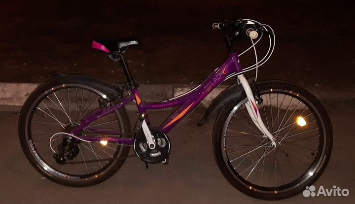 Городской велосипед Novatrack Lady (22 дюйма)