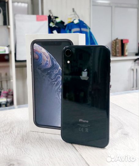 iPhone Xr, 128 ГБ