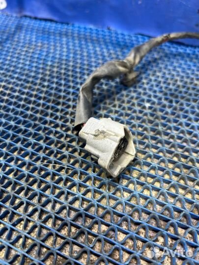 Проводка двери Toyota Sprinter седан 1994