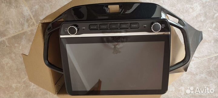 Магнитола android 10дюймов teyes