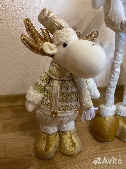 Новогодние игрушки