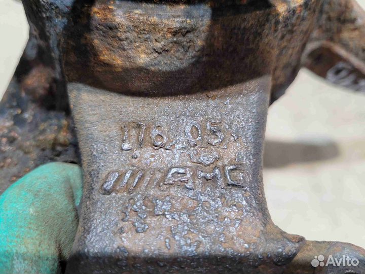 Кулак поворотный левый Mercedes A W176 AMG 45