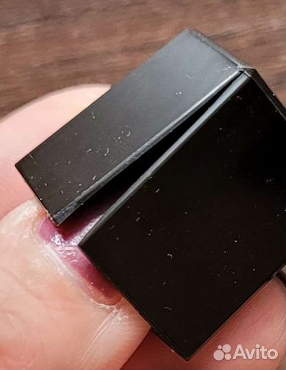 Пустой флакон от парфюма Serge Lutens