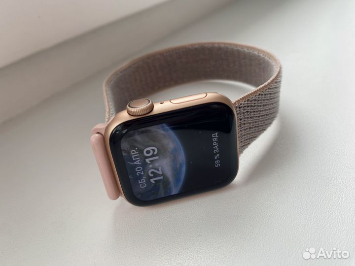 Часы apple watch 4 40 mm