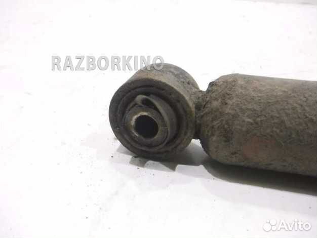 Амортизатор задний Ниссан