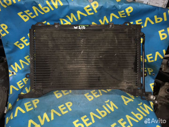Радиатор кондиционера Mercedes Benz W210