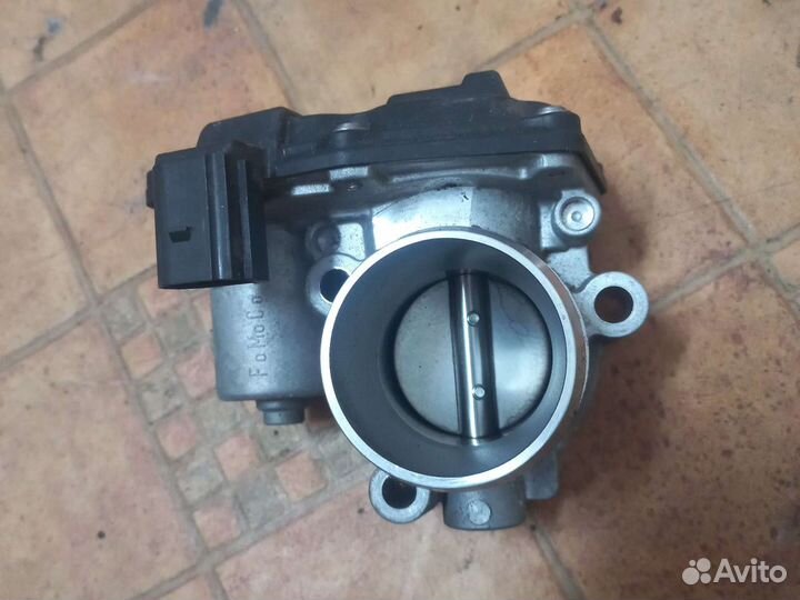 Дроссель Форд Фокус 3 1.0