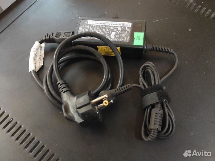 Блок питания ADP-VH D