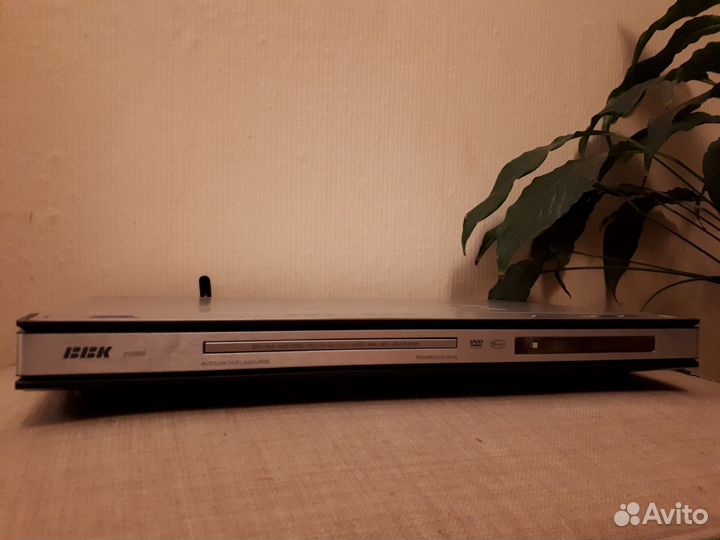Dvd плеер BBK DV522S