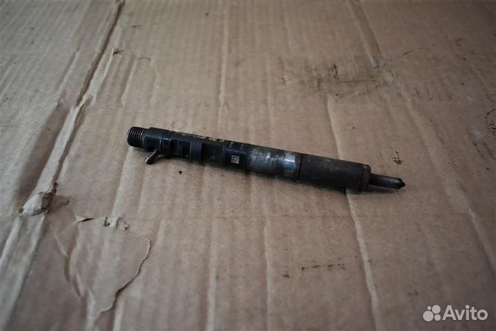 Форсунка топливная Kia Carnival J3 2.9 disel 1998
