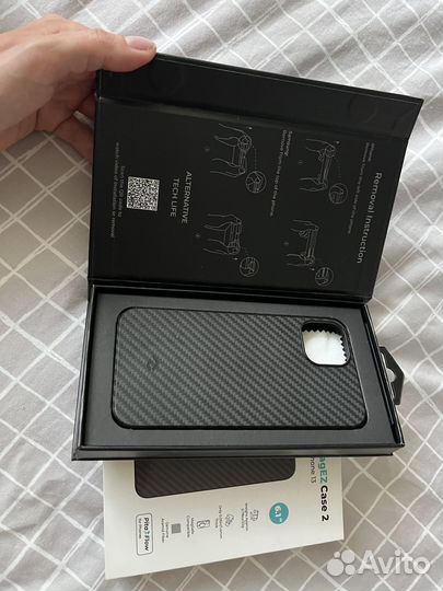 Чехол на iPhone 13 pitaka