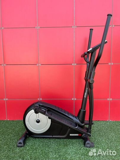 Эллиптический тренажер svensson body labs