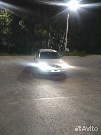 Volkswagen Passat 1.9 МТ, 1999, 400 000 км