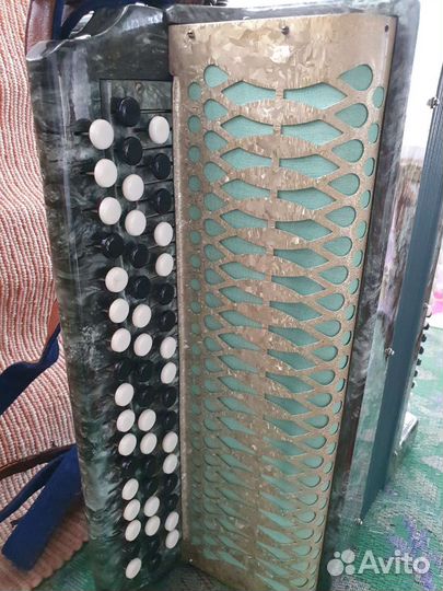 Баян фабрика 