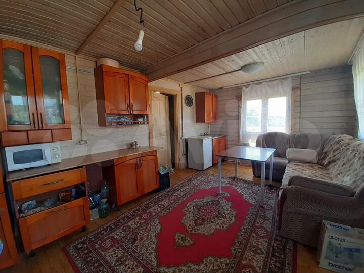 Дом 80 м² на участке 8,3 сот.