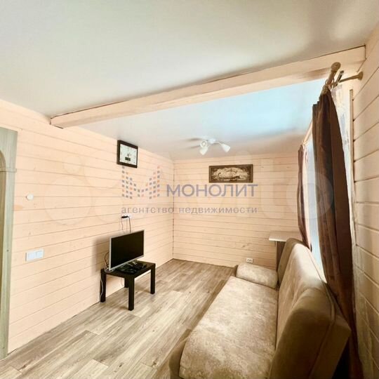 Дом 55 м² на участке 7,7 сот.