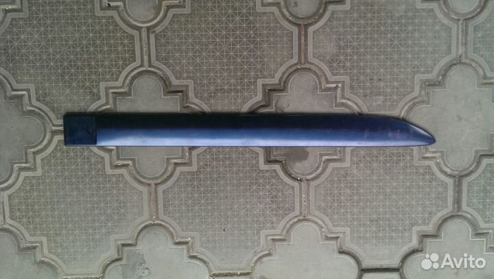 Молдинг задней правой двери Mitsubishi Pajero/Mont