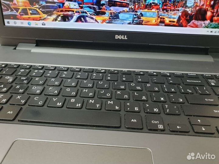 Dell 5758 17.3