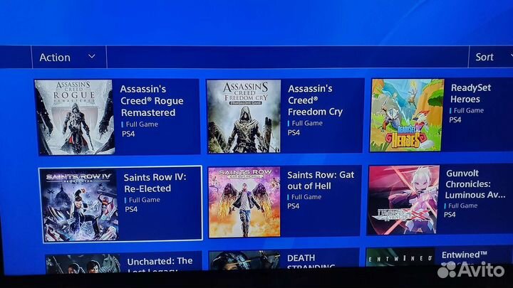 899 игр Sony PS4 Pro