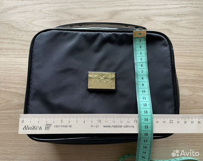 Косметичка с зеркалом