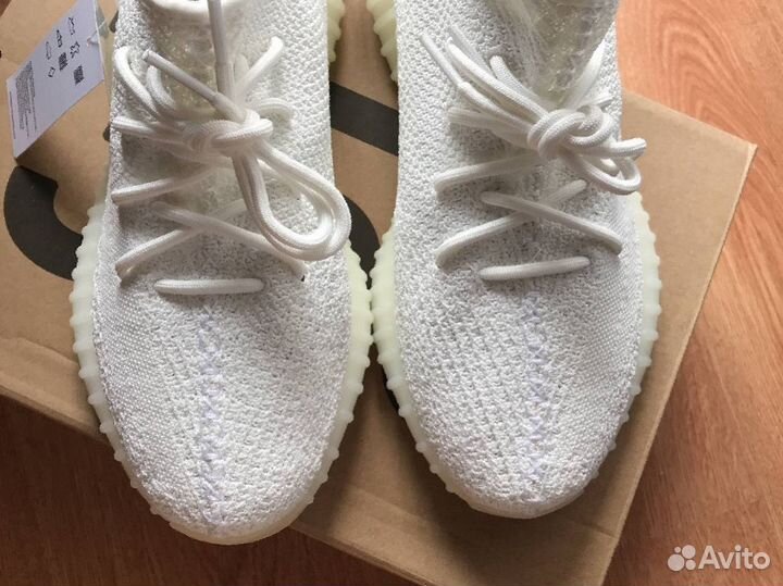 Adidas Yeezy Boost 350 V2 Cream / Triple White