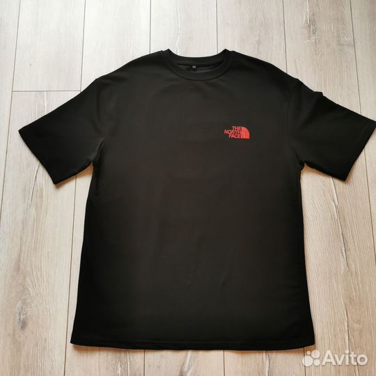 Футболка TNF