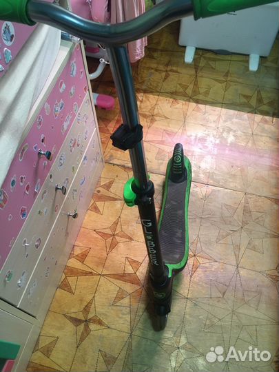 Детский самокат Globber Flow 125