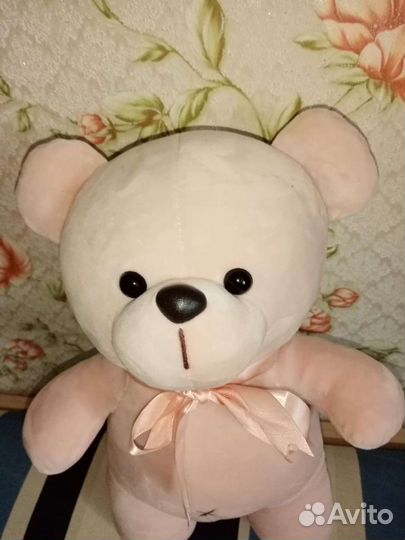 Плюшевый медведь