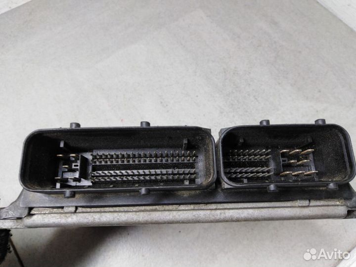 Блок управления двигателем