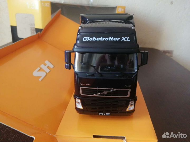 Модель volvo 1/32
