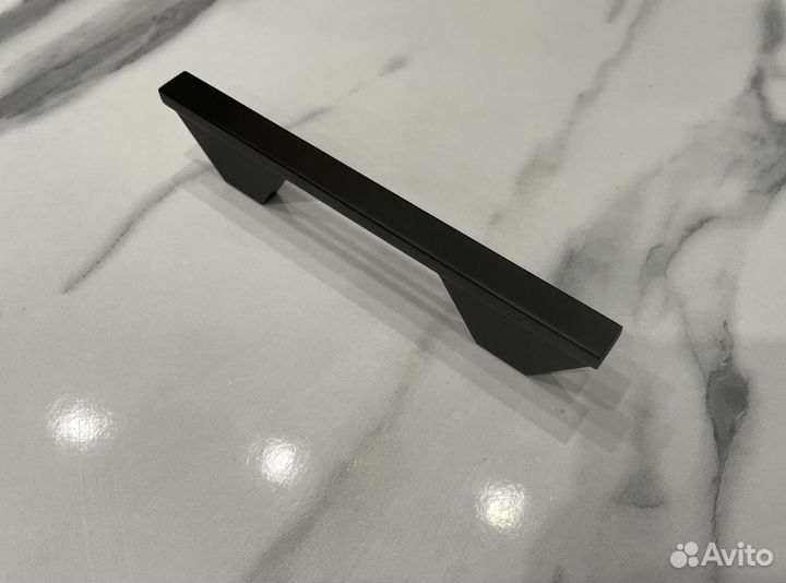 Мебельные ручки скобы черные 150-1200 мм