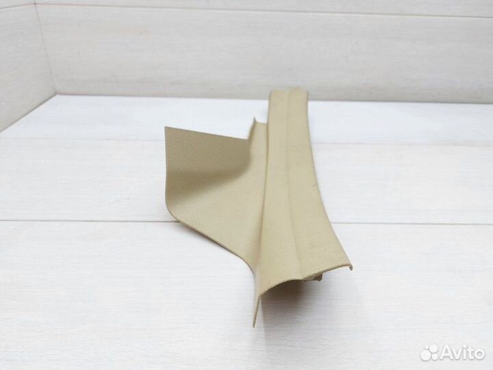 Накладка в салоне задняя левая Bmw 5 Series F10