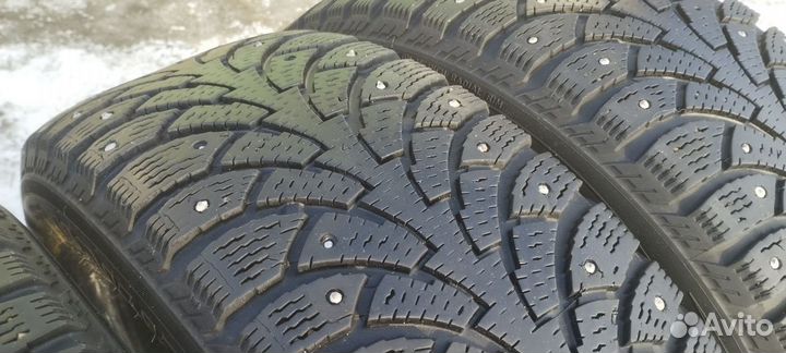 Nokian Tyres Hakkapeliitta 4 195/60 R15