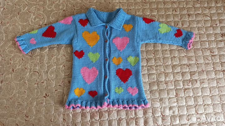 Кофта для девочки вязаная ручной работы