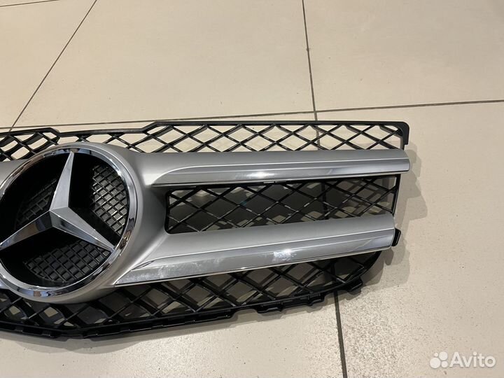 Облицовка радиатора Mercedes GLK x204 рестайлинг