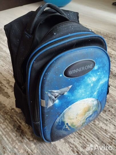 Школьный рюкзак