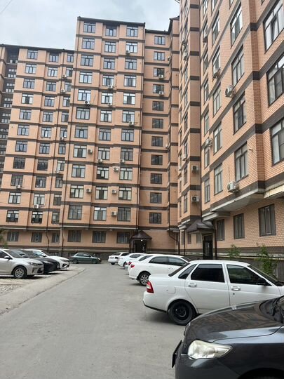 1-к. квартира, 65 м², 8/12 эт.