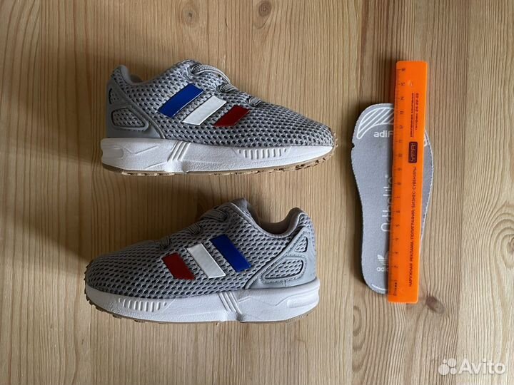 Кроссовки детские Adidas Originals 21