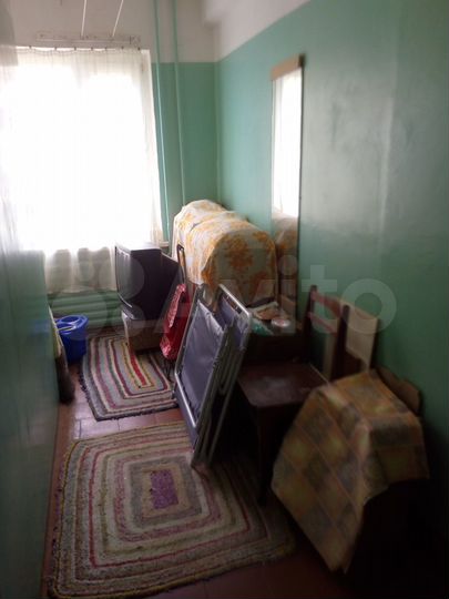 Комната 28,3 м² в 2-к., 1/9 эт.