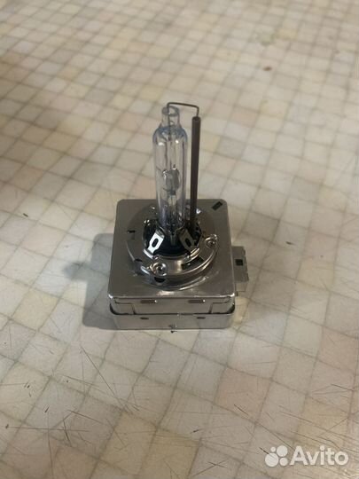 Ксеноновая лампа D1S 35W