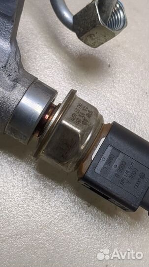 Рампа топливная Volkswagen Tiguan