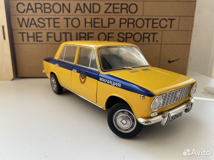 Модель автомобиля Ваз 2101 1:18